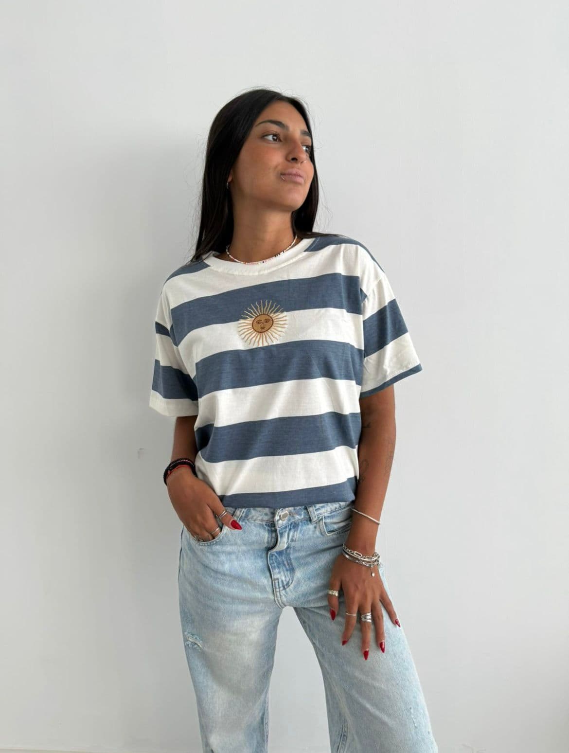 Remera rayada sol de mayo