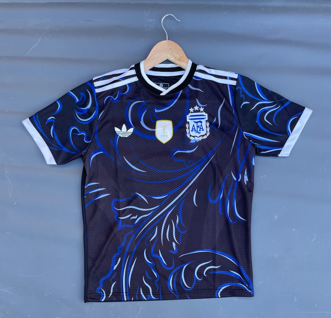 Camiseta alternativa