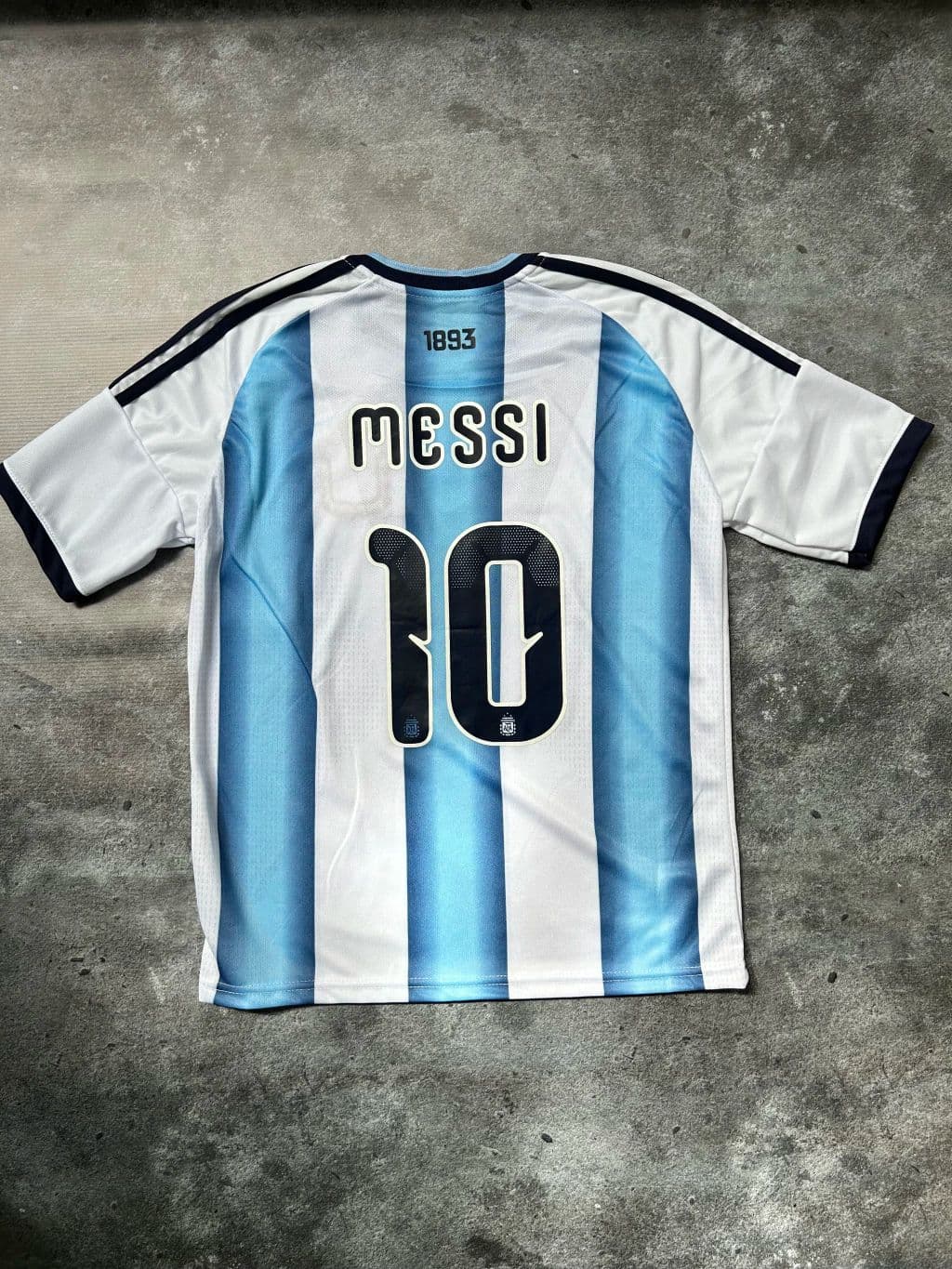 Camiseta Titular Bordada c/Messi s/Messi